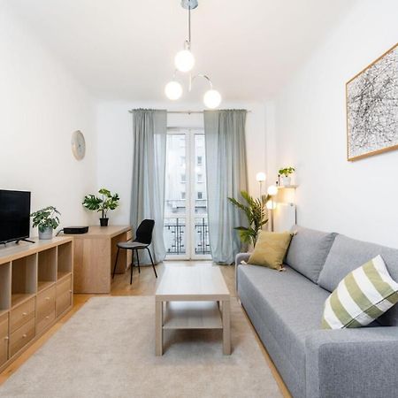 Coriander Apartment City Center Варшава Экстерьер фото
