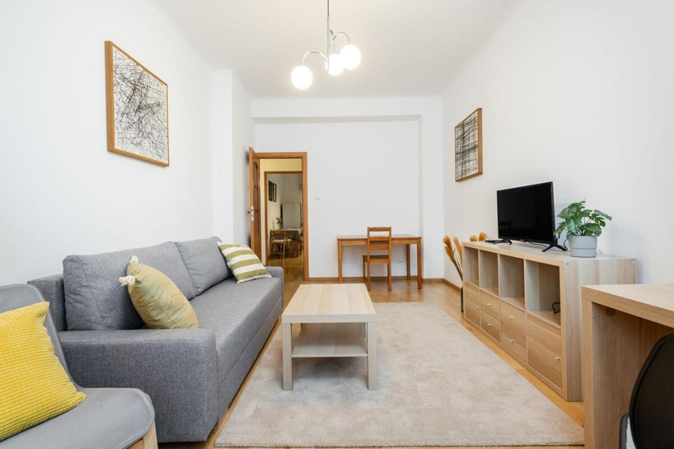 Coriander Apartment City Center Варшава Экстерьер фото