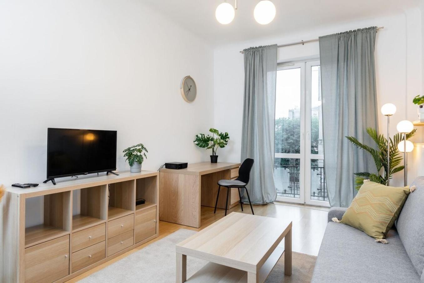 Coriander Apartment City Center Варшава Экстерьер фото