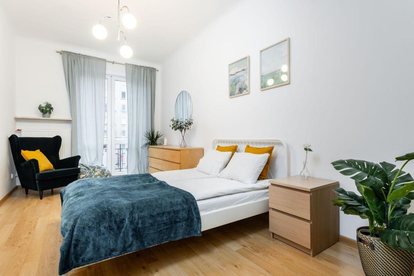 Coriander Apartment City Center Варшава Экстерьер фото